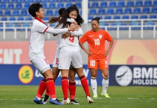 HLV Gong chốt bến đỗ tại V-League; Người cũ hân hoan khi 'xé lưới' Hà Nội - Bóng Đá