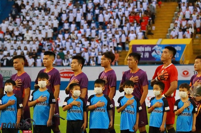 Tình hữu nghị trong trận Bình Dương vs Kawasaki - Bóng Đá