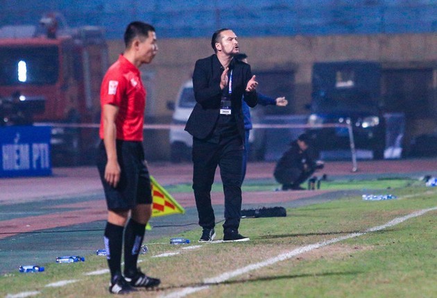 Tiếc nuối và tranh cãi giải thưởng cá nhân tại V-League 2023 - Bóng Đá