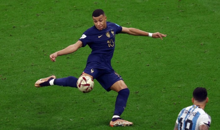 Ngả mũ trước Kylian Mbappe - Bóng Đá