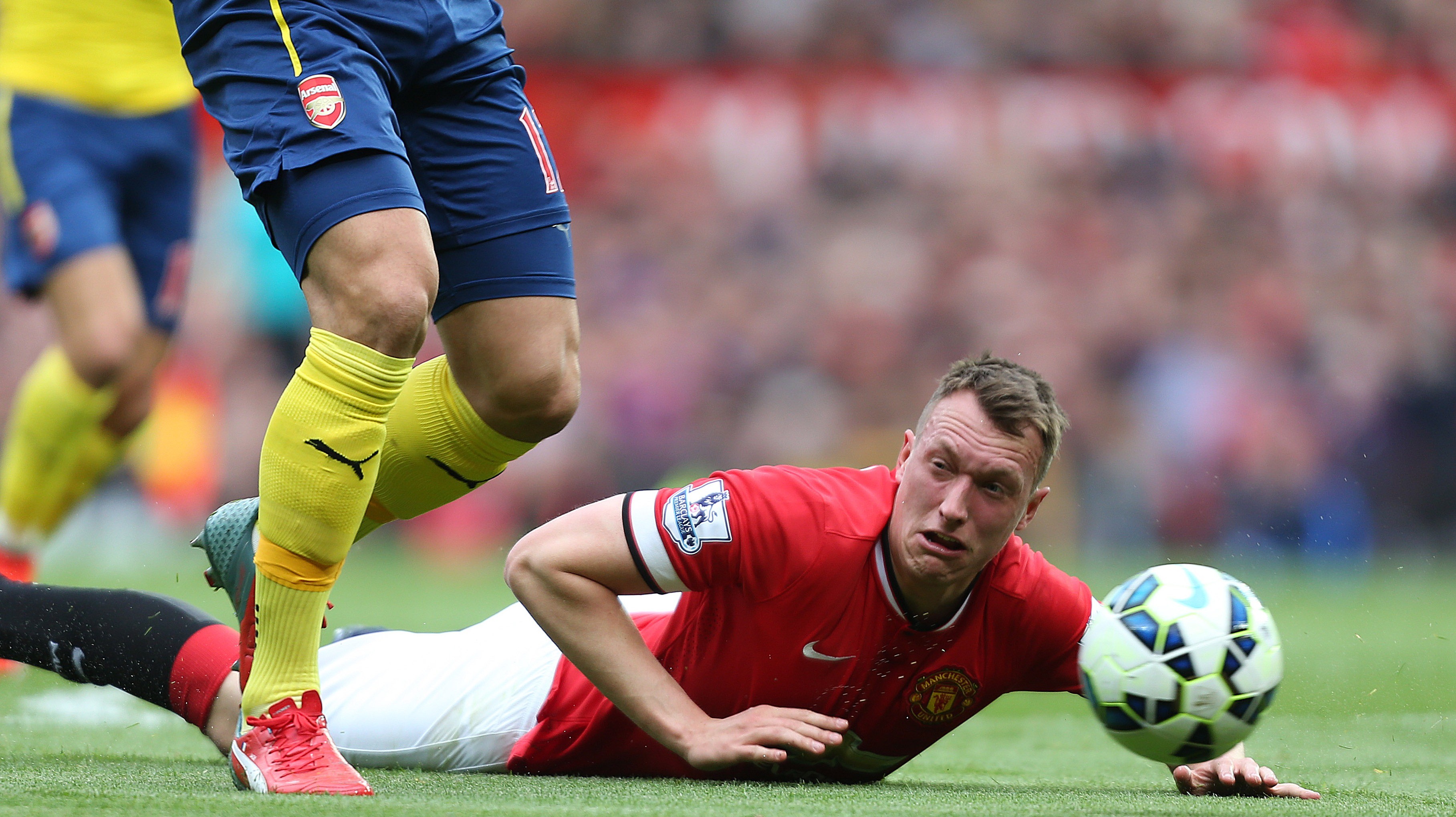 Tạm biệt Phil Jones! - Bóng Đá