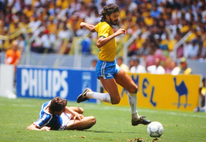 ‘I miss talking to him’: Brazil’s Casagrande on 10 years without Sócrates - Bóng Đá