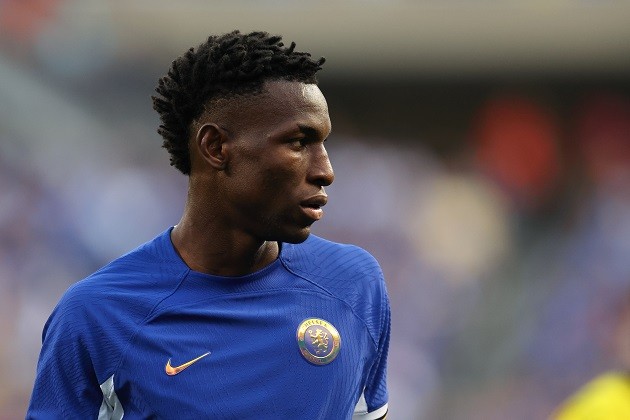 Nicolas Jackson watches videos of horror Chelsea howlers before bed in bid to get better… just like his football hero - Bóng Đá