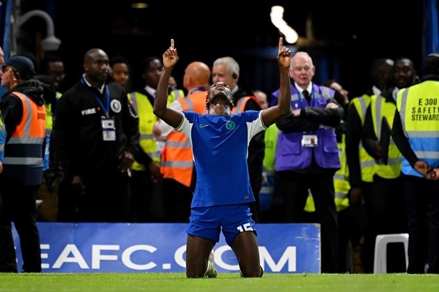 Jimmy Floyd Hasselbaink on Nicolas Jackson - Bóng Đá