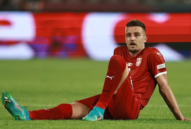 Lazio chief admits Manchester United-linked Sergej Milinkovic-Savic could leave - Bóng Đá