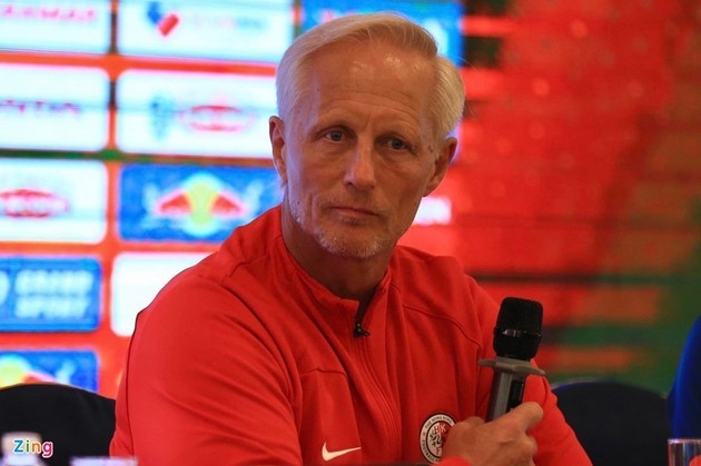 Nhà vô địch AFF Cup bị phân biệt chủng tộc; Báo Indonesia: 'Messi chơi xỏ