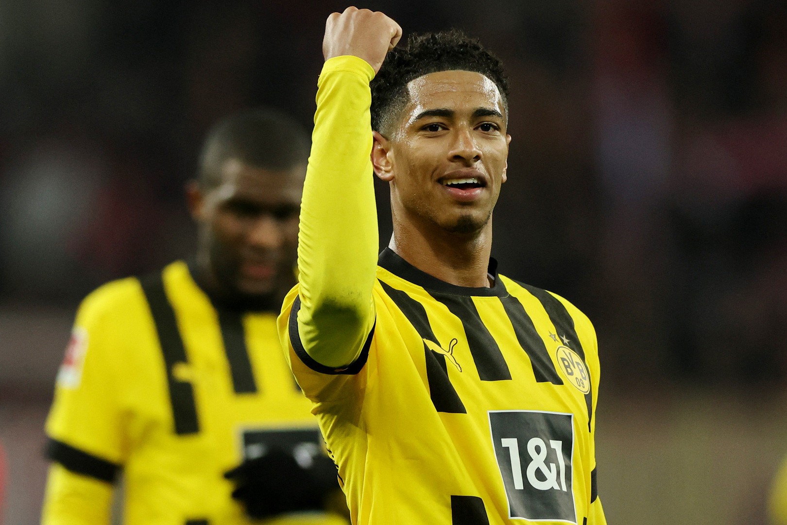 2 tân binh rõ ràng nhất đang trên đường cập bến Old Trafford - Bóng Đá