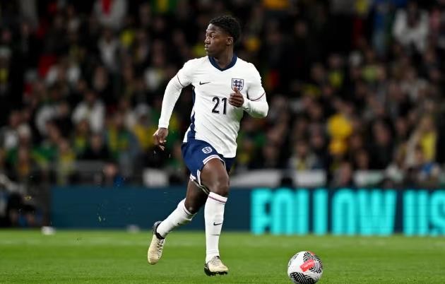 Kobbie Mainoo makes impression on Gareth Southgate as Man United teenager pushes for first England start - Bóng Đá