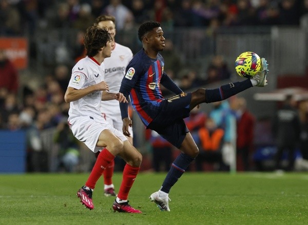 Fati trượt dốc - Bóng Đá