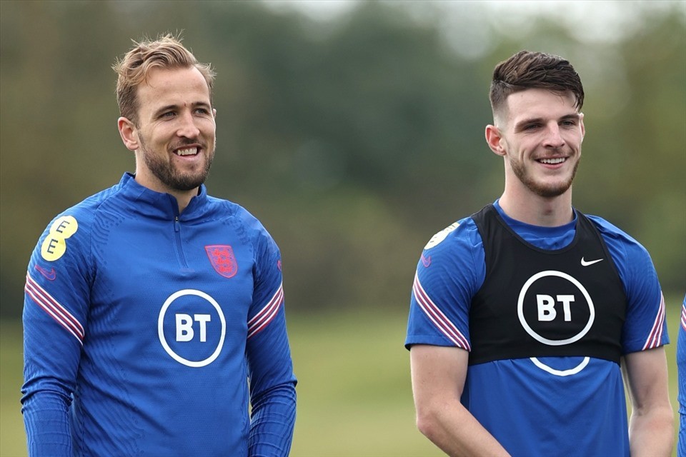HARRY KANE SENDS MESSAGE TO ARSENAL’S DECLAN RICE STRAIGHT AFTER ENGLAND DRAW - Bóng Đá