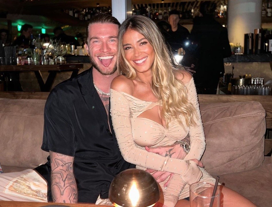 Karius sắp lên chức bố - Bóng Đá