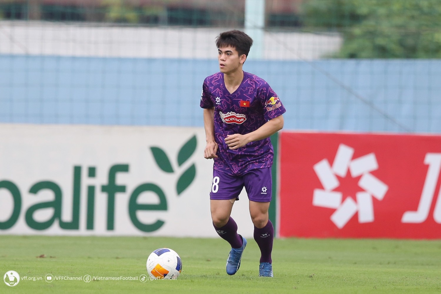 Khuất Văn Khang: toàn đội hướng tới cạnh tranh cơ hội dự Olympic Paris - Bóng Đá