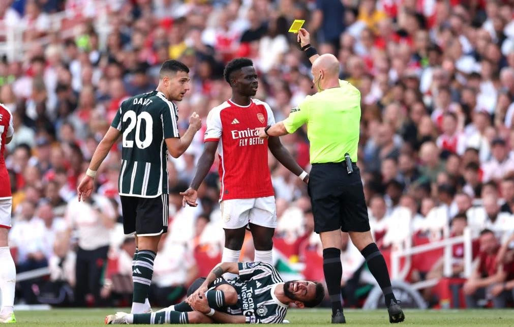 PETER SCHMEICHEL SAYS MANCHESTER UNITED 24-YEAR-OLD ‘SCARED’ OF ARSENAL PLAYER TODAY - Bóng Đá