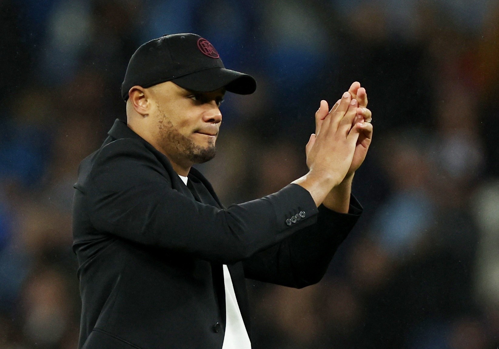 Kompany đã đúng khi tuyên bố không cần Ronaldo - Bóng Đá