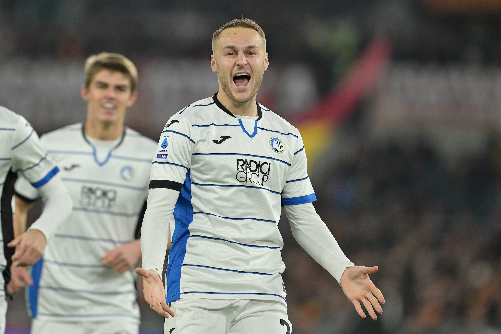 Chelsea ready to offer €60 million to sign Teun Koopmeiners - Bóng Đá