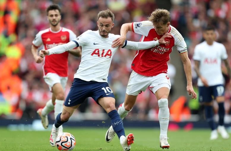 Darren Bent says Arsenal have an ‘unbelievable’ player who’s even better than Tottenham’s James Maddison - Bóng Đá