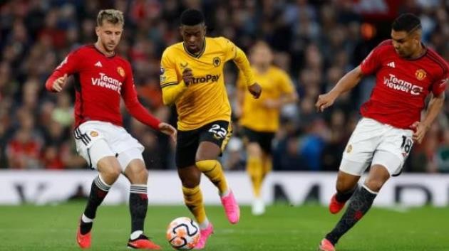 Ten Hag có sẵn phương án lý tưởng cho hàng tiền vệ  - Bóng Đá