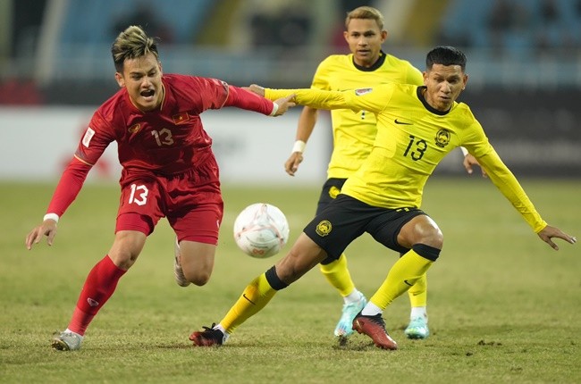 Thầy Park và ĐT Việt Nam đẩy Malaysia vào 