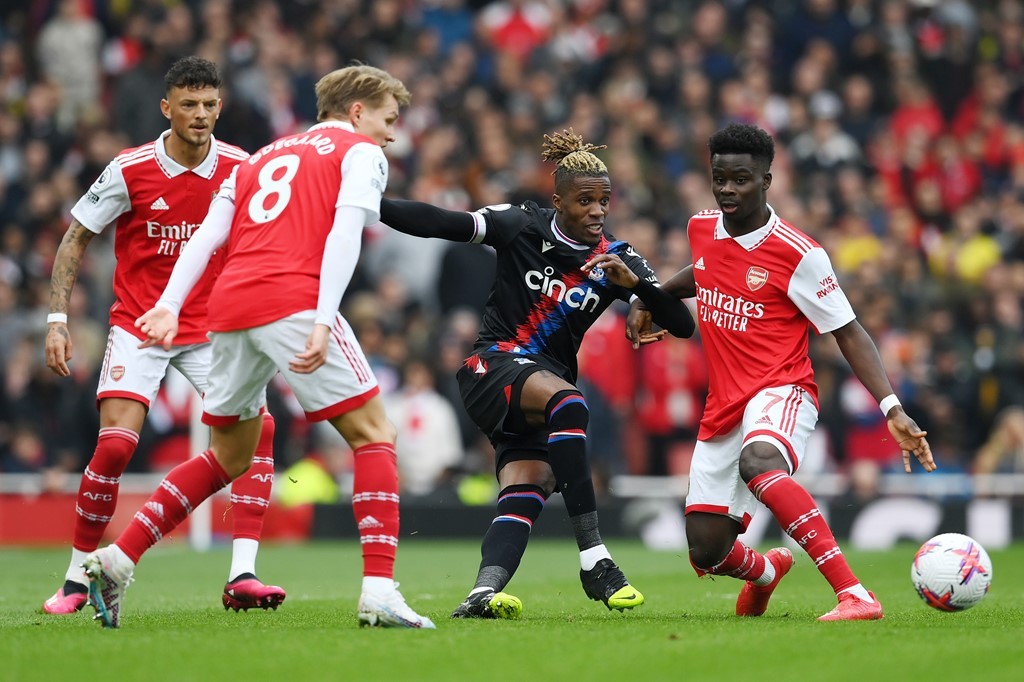 Huge let-off for Arsenal, - Bóng Đá