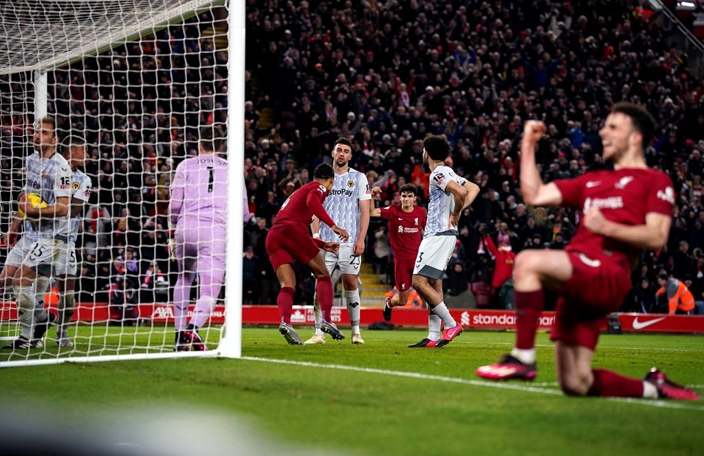 Liverpool - Bóng Đá