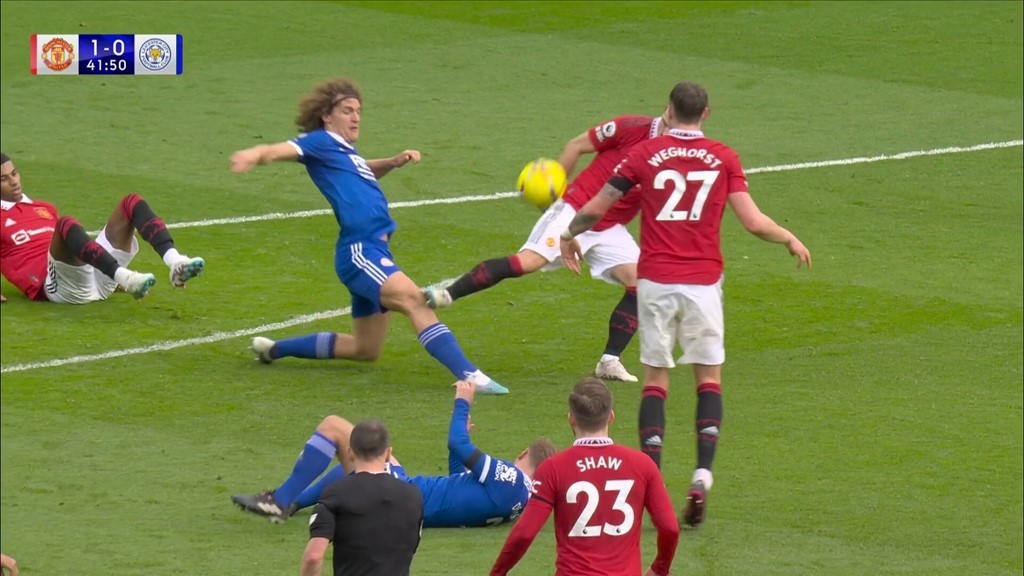 . I think VAR would have given him a red had he followed through at that height - Bóng Đá