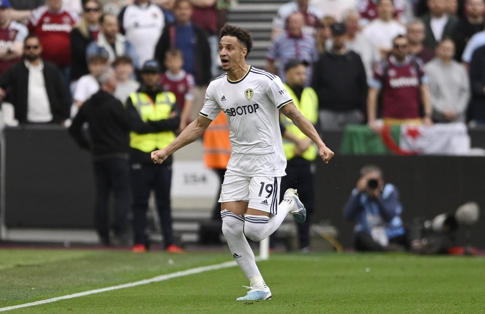 Cuộc đua trụ hạng Premier League đảo chiều - Bóng Đá