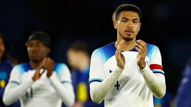 Marc Guehi, Levi Colwill và Lewis Dunk: Ai nên đá cặp cùng John Stones ở đội tuyển Anh? - Bóng Đá