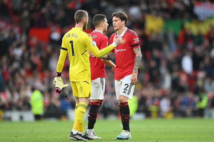 Victor Lindelof gives verdict on his Manchester United role this season - Bóng Đá