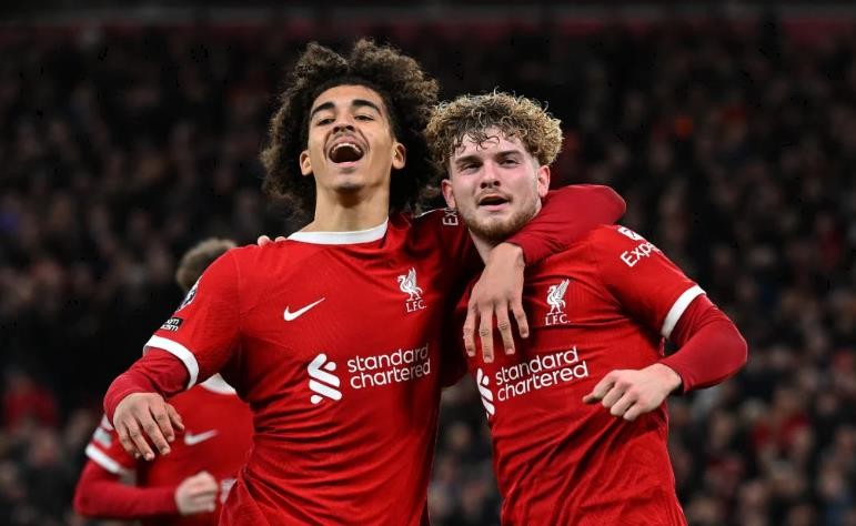 Harvey Elliott giải thích những điều Liverpool cần cải thiện sau hiệp 1 trận gặp Luton Town - Bóng Đá