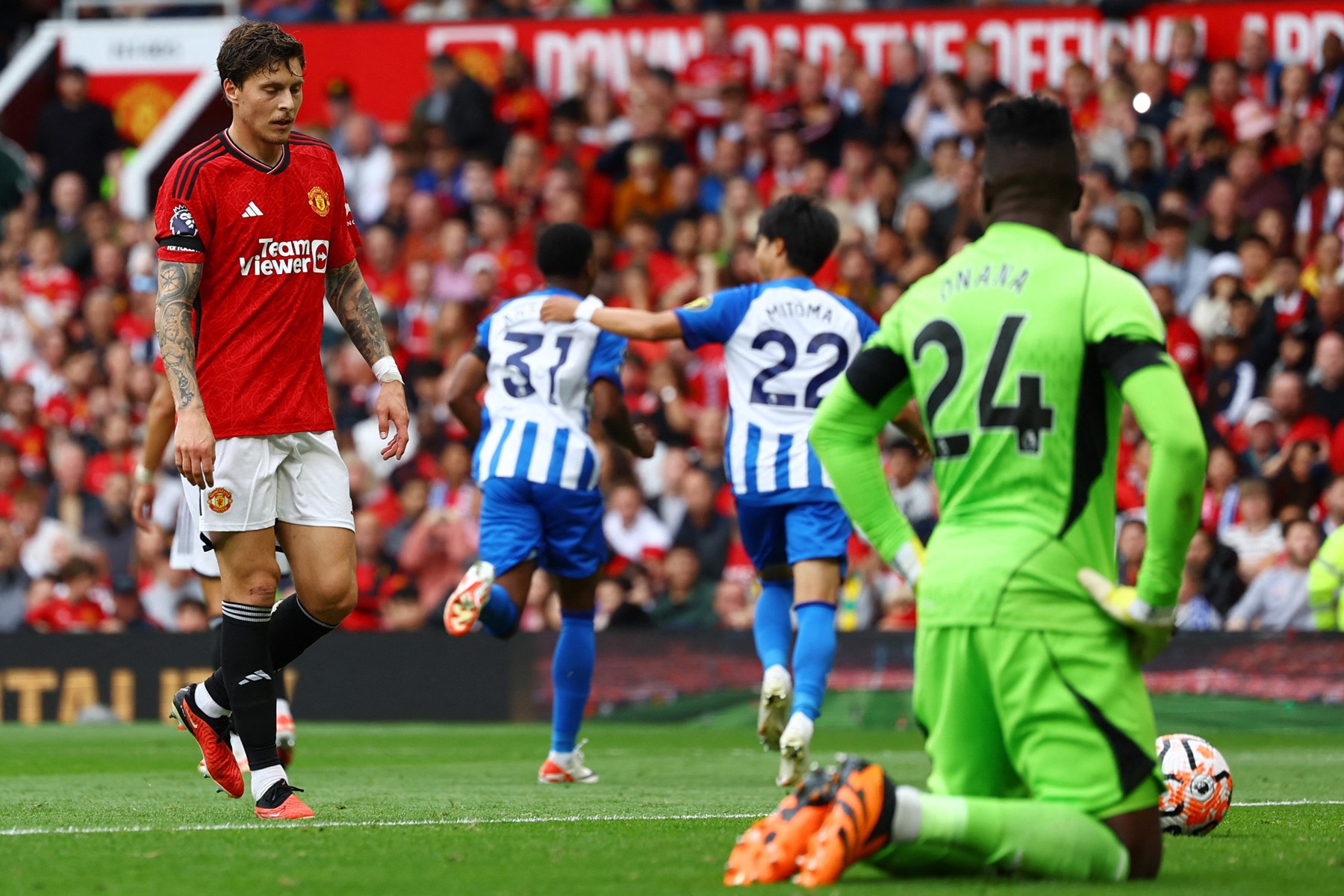 MU thua bạc nhược Brighton: Pháo đài rệu rã - Bóng Đá
