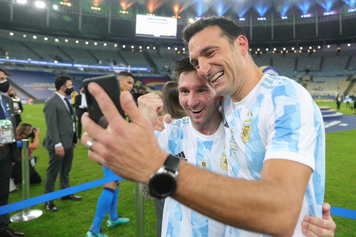 Scaloni - người khiến Messi hạnh phúc ở tuyển Argentina - Bóng Đá