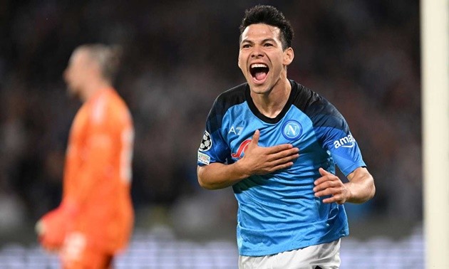 Liverpool in pole position to sign Hirving Lozano - Bóng Đá