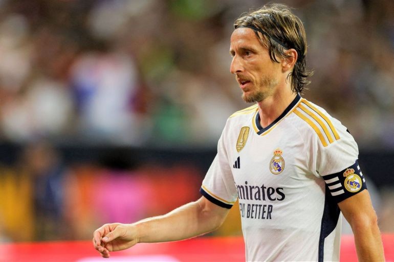 Real Madrid boss Carlo Ancelotti has offered a key update on Luka Modric after their 2-1 win at Las Palmas. - Bóng Đá