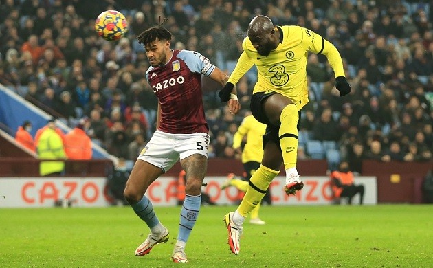 Tại sao Lukaku tại Chelsea khác hẳn phiên bản 