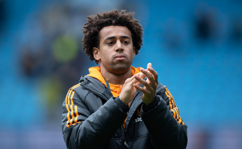 Manchester United join race for £30m relegated star who has been described as a ‘machine’ - Bóng Đá