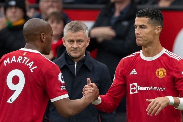 Bryan Robson pinpoints catalyst that will improve Manchester United fortunes and fan expectations - Bóng Đá