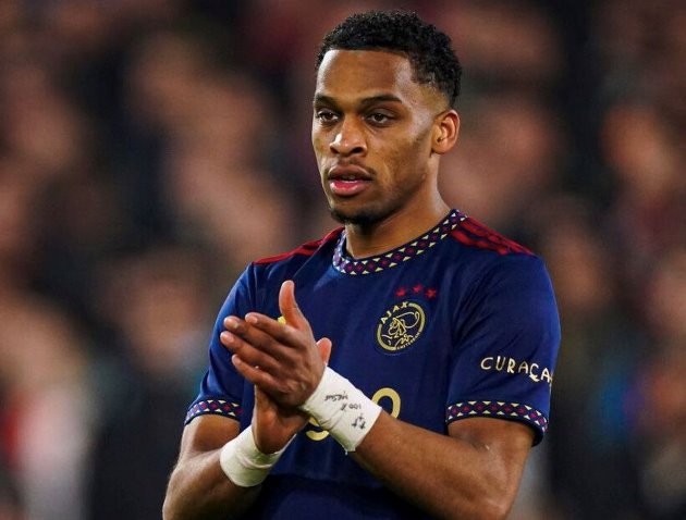 Romano: Understand Arsenal are advancing on full agreement on personal terms with Jurrien Timbe - Bóng Đá