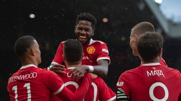 Missed transfer opportunity 'to cost Man United title' as midfield 'answer' assessed - Bóng Đá