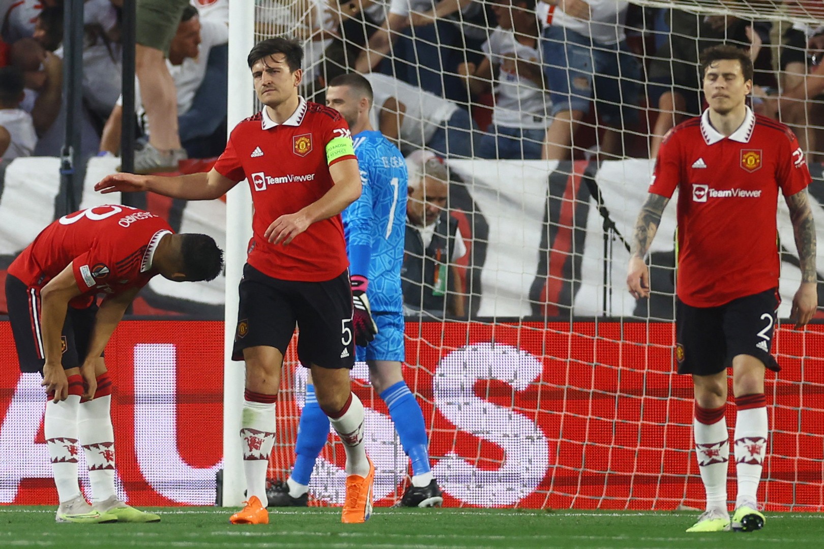 MU thua bạc nhược Sevilla: Thảm họa Quỷ đỏ - Bóng Đá