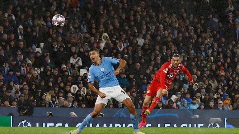 Dao hai lưỡi của Man City - Bóng Đá