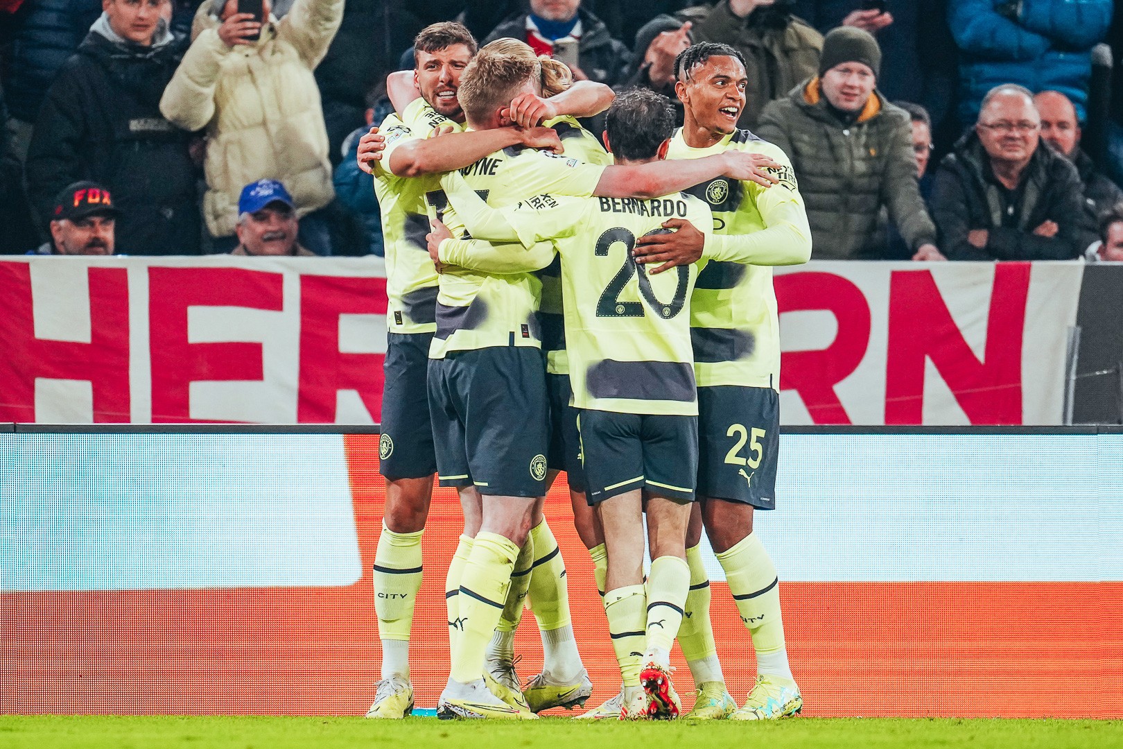 Man City loại Bayern khỏi Cúp C1: Pep Guardiola lại mơ ăn 3 - Bóng Đá