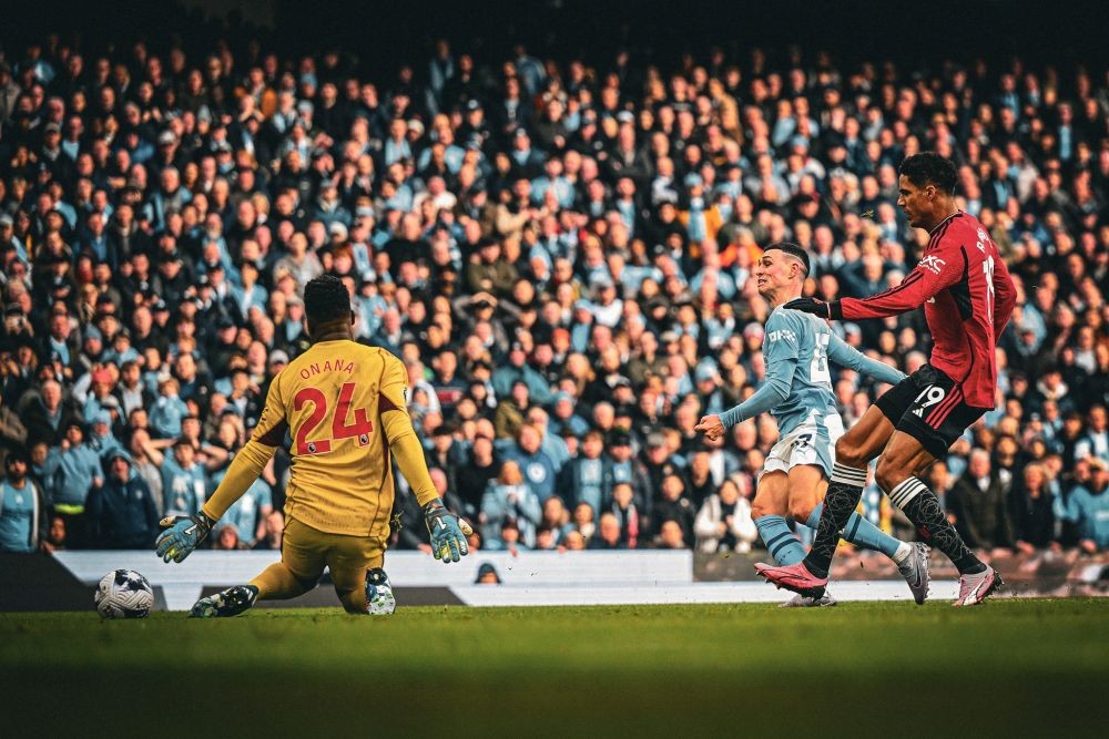 Andre Onana có 45 phút quá hay trước Man City - Bóng Đá