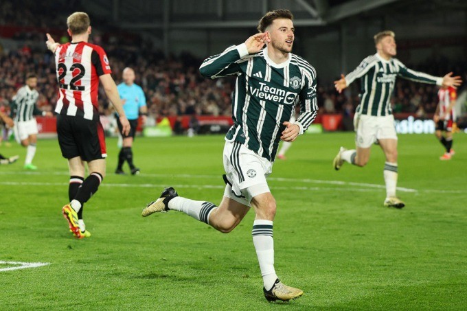 Còn 1 sai lầm lớn, Man United khó lòng cạnh tranh top 4 - Bóng Đá