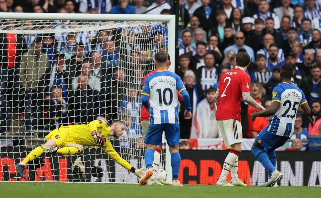 Wan-Bissaka hay đấy, nhưng M.U có cầu thủ còn đỉnh hơn trước Brighton - Bóng Đá