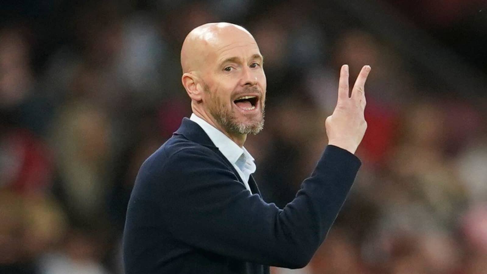 Ten Hag shatters dreams of two Man Utd stars with double exit confirmed - Bóng Đá