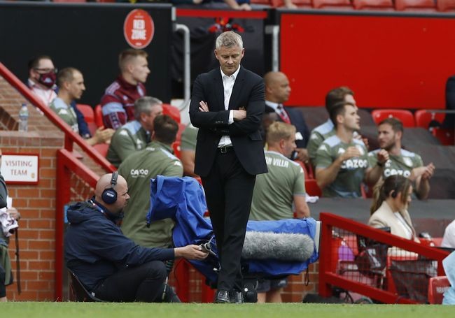 Chỉ một động thái, Conte chỉ ra điều M.U còn thiếu ở Solskjaer - Bóng Đá