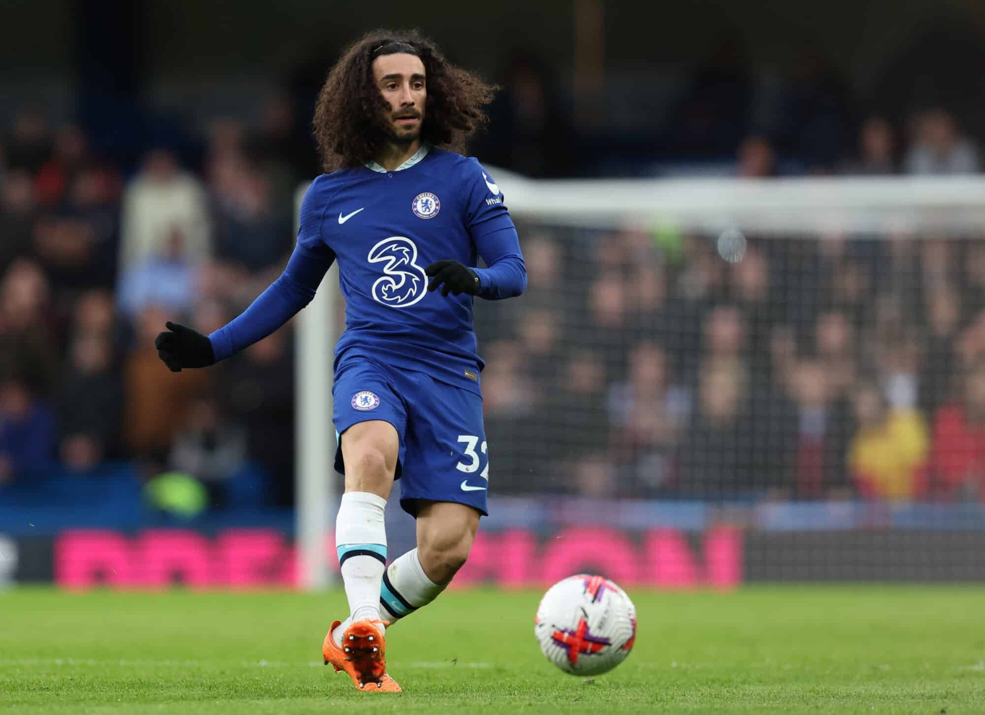 Khôn như Man Utd, Chelsea 'quay xe vội' vụ Cucurella - Bóng Đá