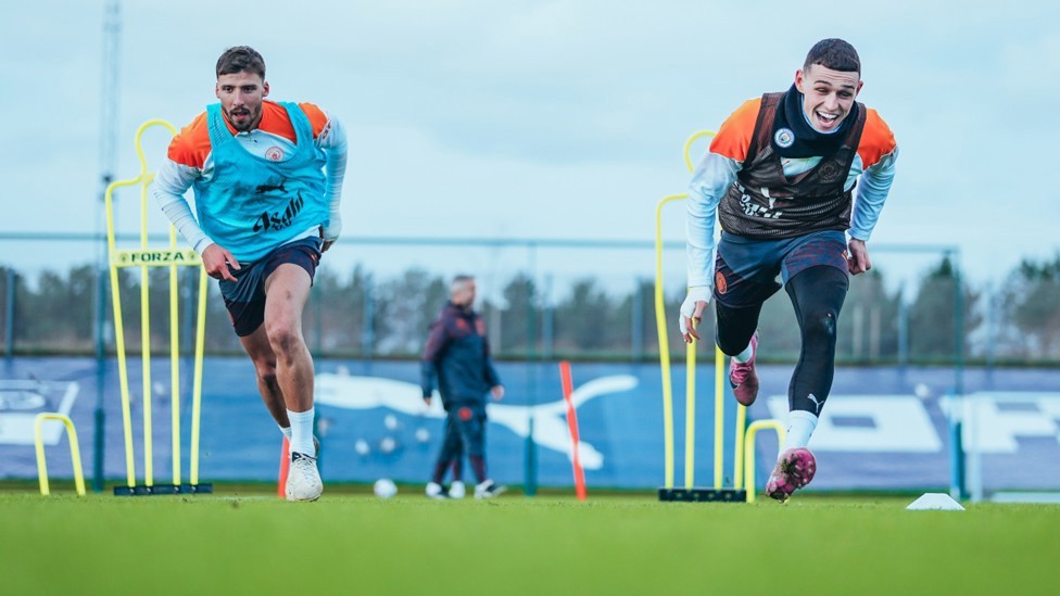 Nhìn Man City tập luyện thế này, Man United càng thêm lo - Bóng Đá