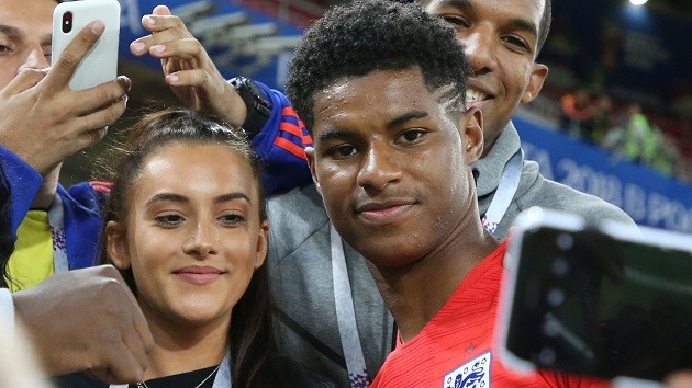 Marcus Rashford sparks rumours he’s back with ex-fiancée after booking out entire posh restaurant for romantic date - Bóng Đá