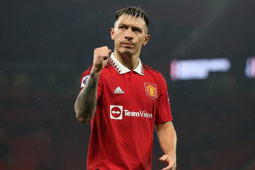Paul Scholes: Lisandro Martinez dính chấn thương bất ổn - Bóng Đá